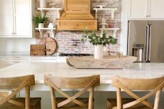1589380075_Farmhouse-Kitchen-Ideas