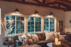 1589769928_Farmhouse-Kitchen-Ideas