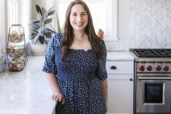 1595349910_Farmhouse-Kitchen-Ideas