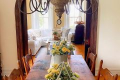 1590202414_Farmhouse-Table-Decor-Ideas
