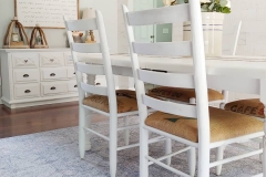 1592752776_Farmhouse-Table-Decor-Ideas