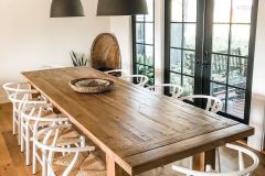 1596210482_Farmhouse-Table-Decor-Ideas